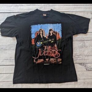 The Judds Naomi and Wyonna 1991 Vintage Farewell Concert black T-shirt